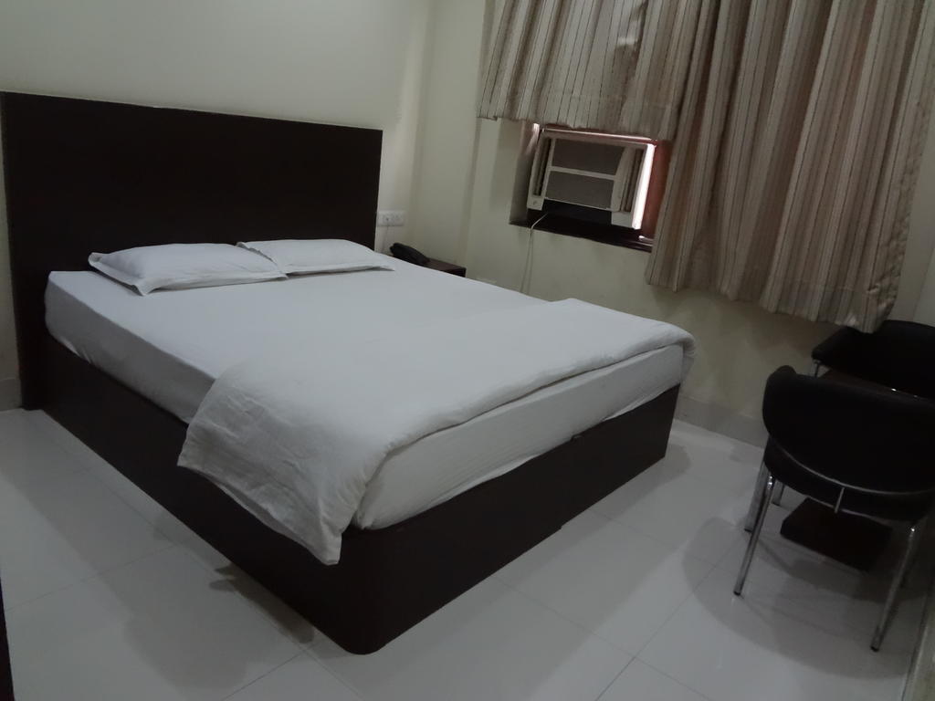 Hotel Siam International Delhi  Dış mekan fotoğraf