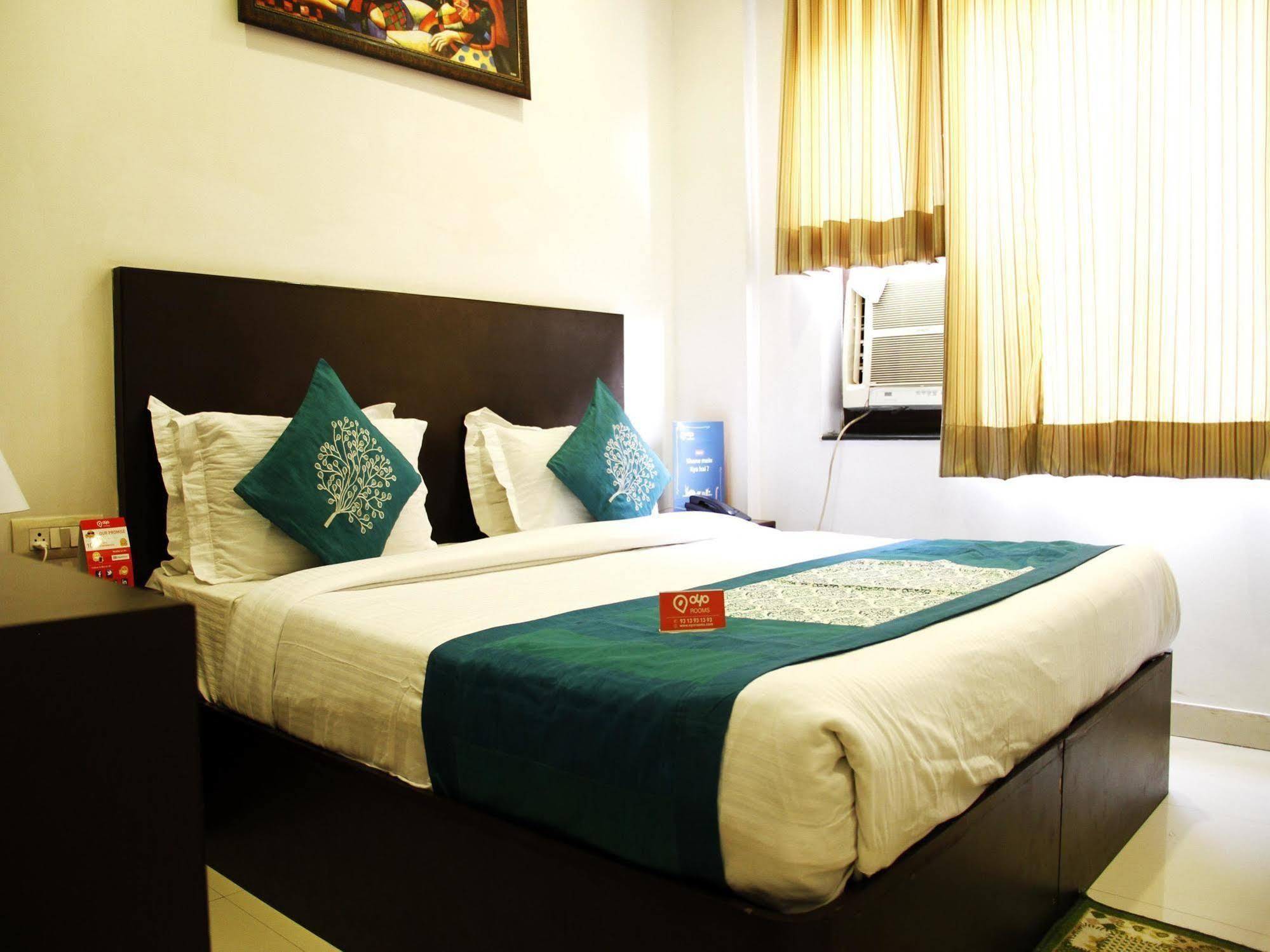 Hotel Siam International Delhi  Dış mekan fotoğraf